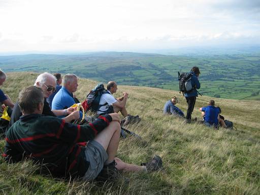 14_58-1.jpg - Ready to descend to Sedbergh